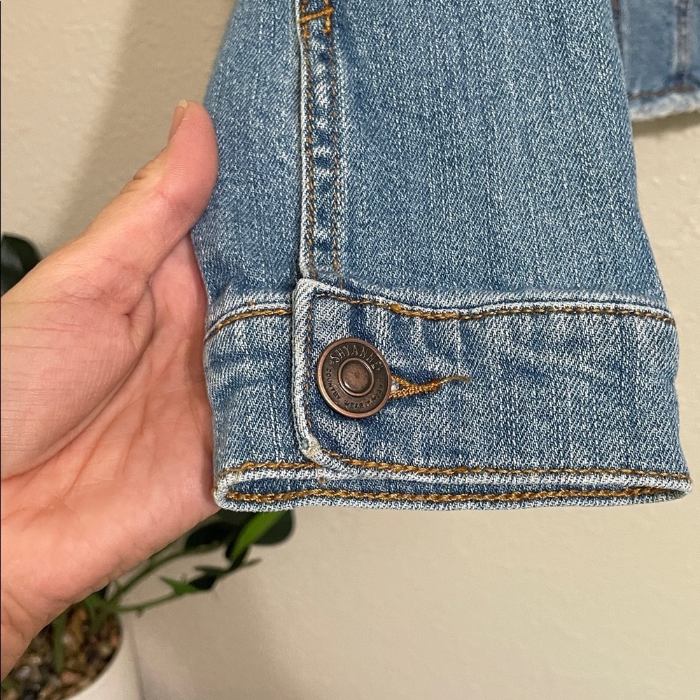 Shyanne denim jacket - Picture 3 of 7